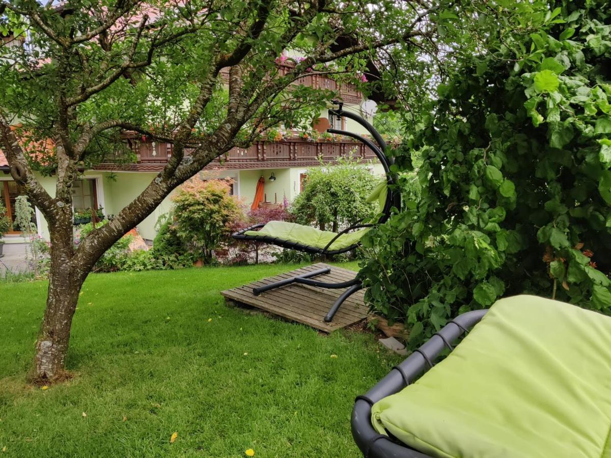 Pension Holzapfel Sankt Georgen im Attergau Extérieur photo