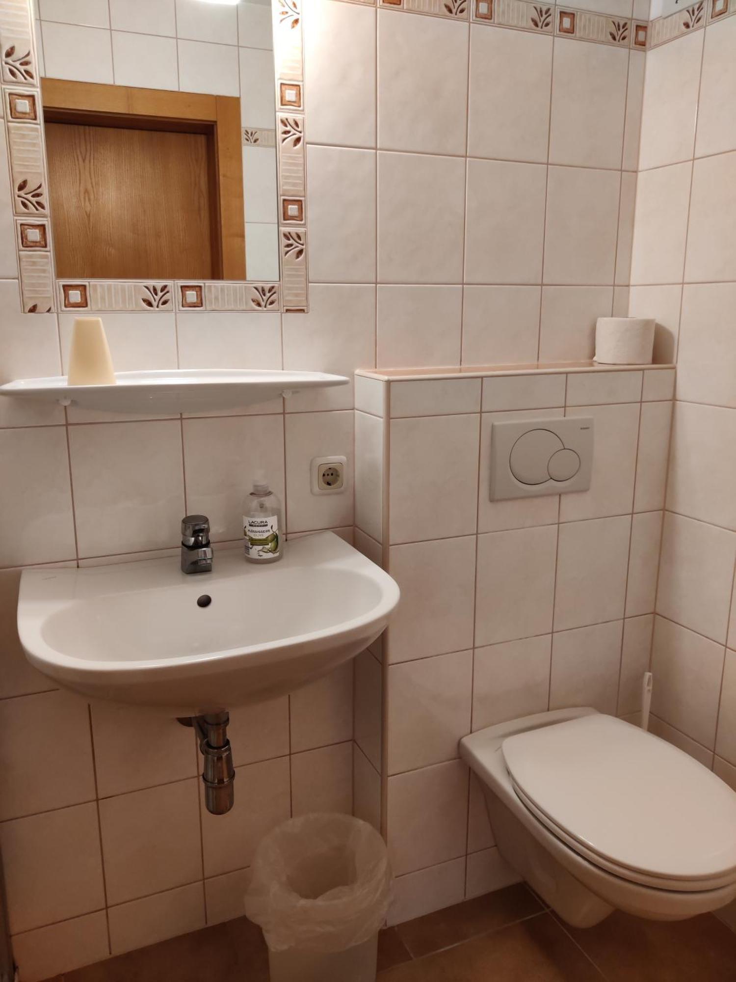 Pension Holzapfel Sankt Georgen im Attergau Extérieur photo