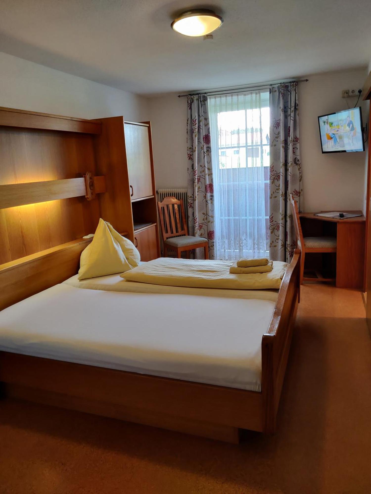 Pension Holzapfel Sankt Georgen im Attergau Extérieur photo