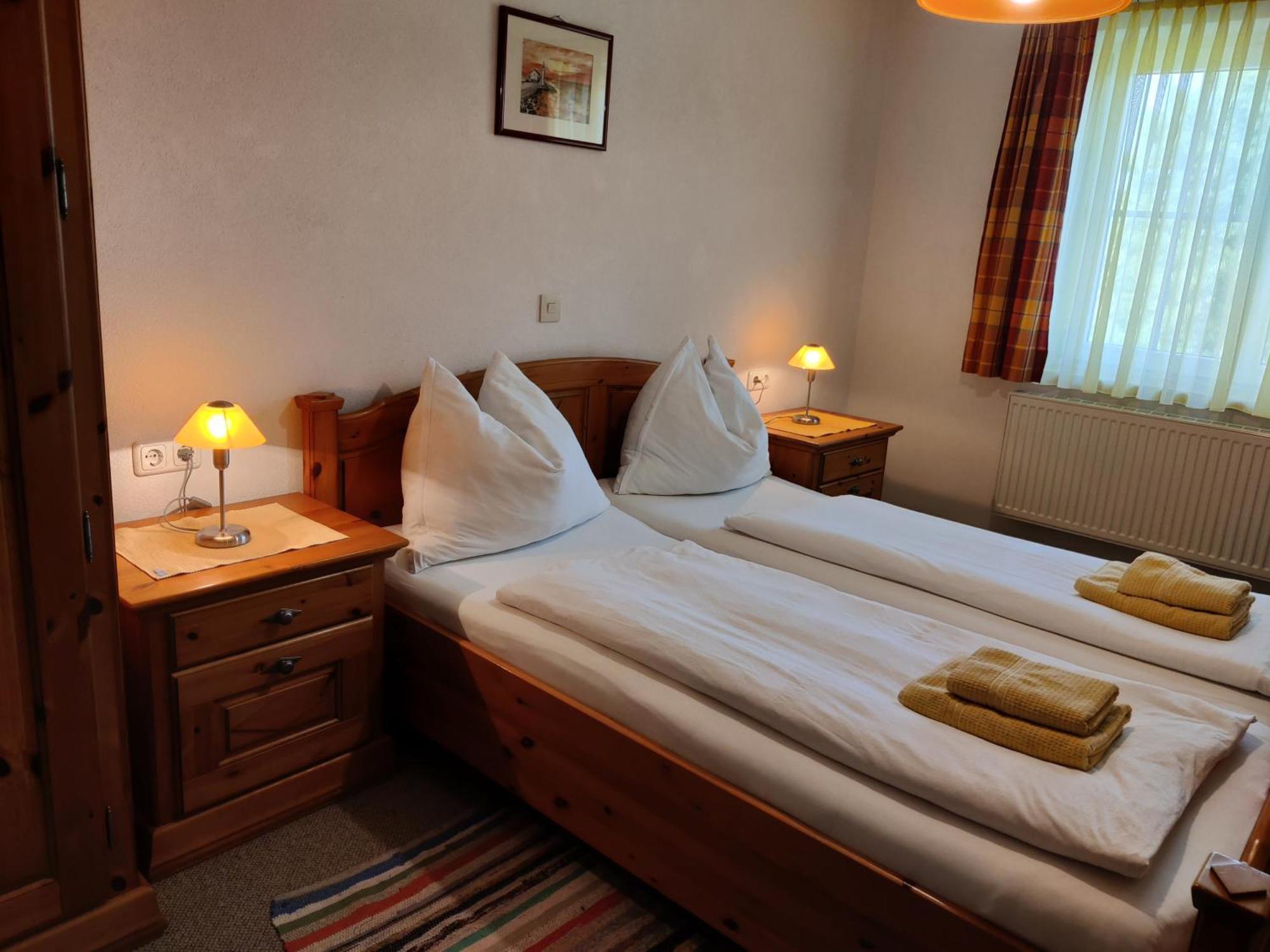 Pension Holzapfel Sankt Georgen im Attergau Extérieur photo